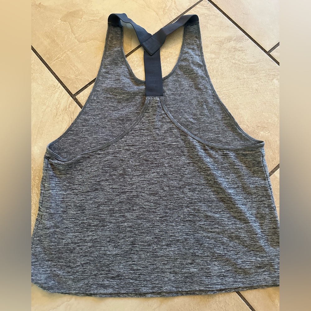 Under Armour Heat Gear Y Back Workout Tank Top
